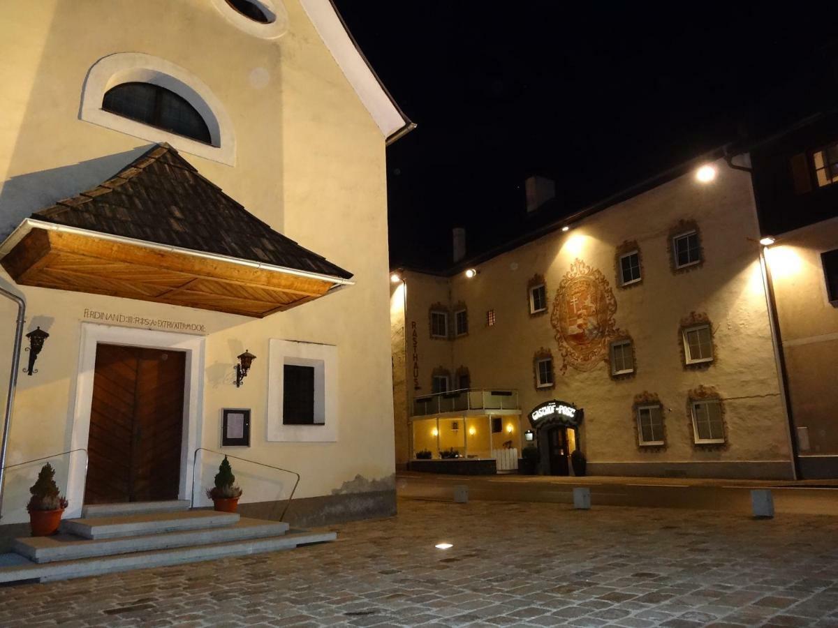 ホテルGasthof Post Kremsbrucke エクステリア 写真