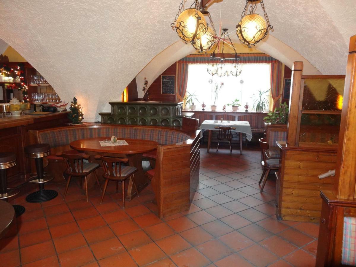 ホテルGasthof Post Kremsbrucke エクステリア 写真